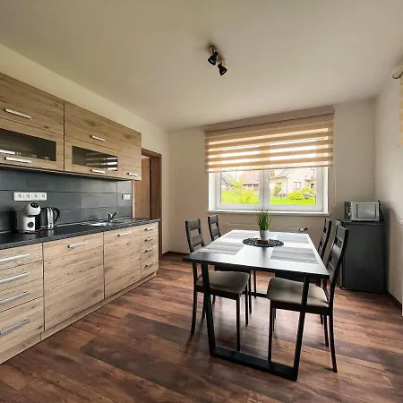 Slavikov - Simple Appartement Horni Radechova