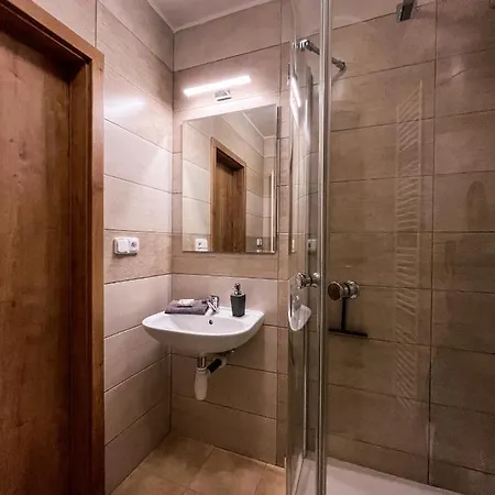 Slavíkov - Simple *