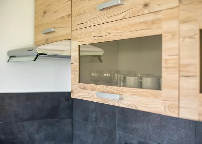 Slavikov - Simple Appartement *